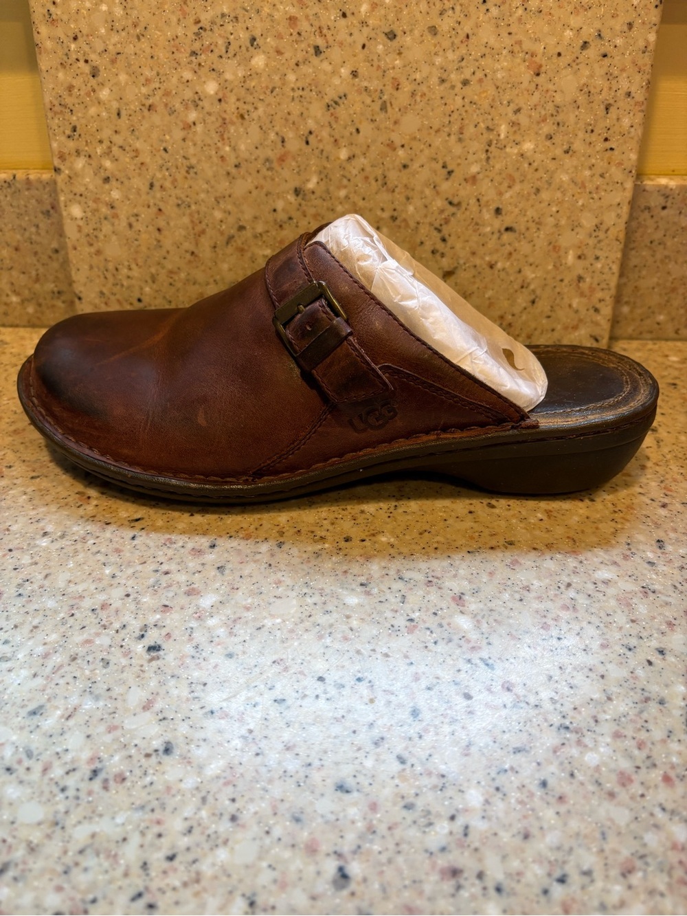 Vintage UGG Australia Livia Brown Leather Buckle Clogs, Size 9 - Picture 5 of 10